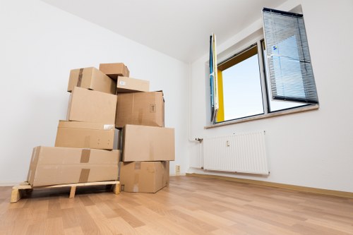 Moving day loading and transport for a Boundsgreen removals team